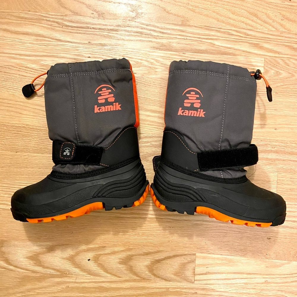 Like new Kamik kids’ snow boots size 13.
